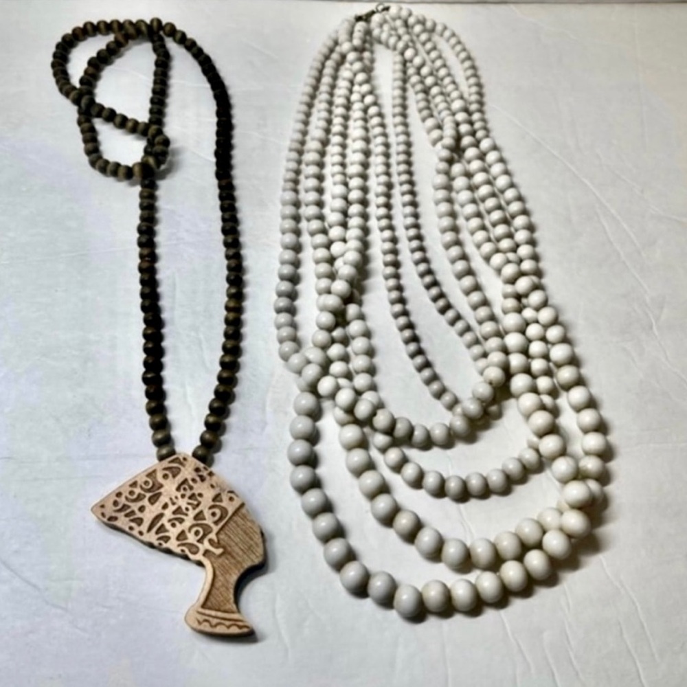 COSTUME JEWELRY SET - NEFERTITI  WOOD CARVED NECKLACE & IVORY BEADS NECKLACE